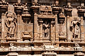 The great Chola temples of Tamil Nadu - The Sri Ranganatha Temple of Srirangam. A subsidiary shrine to the west of the fourth courtyard. 